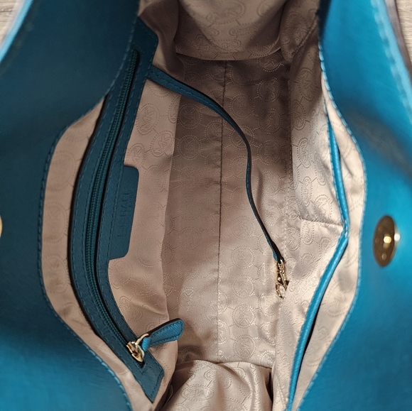 Mk bag with matching wallet - Picture 5 of 14